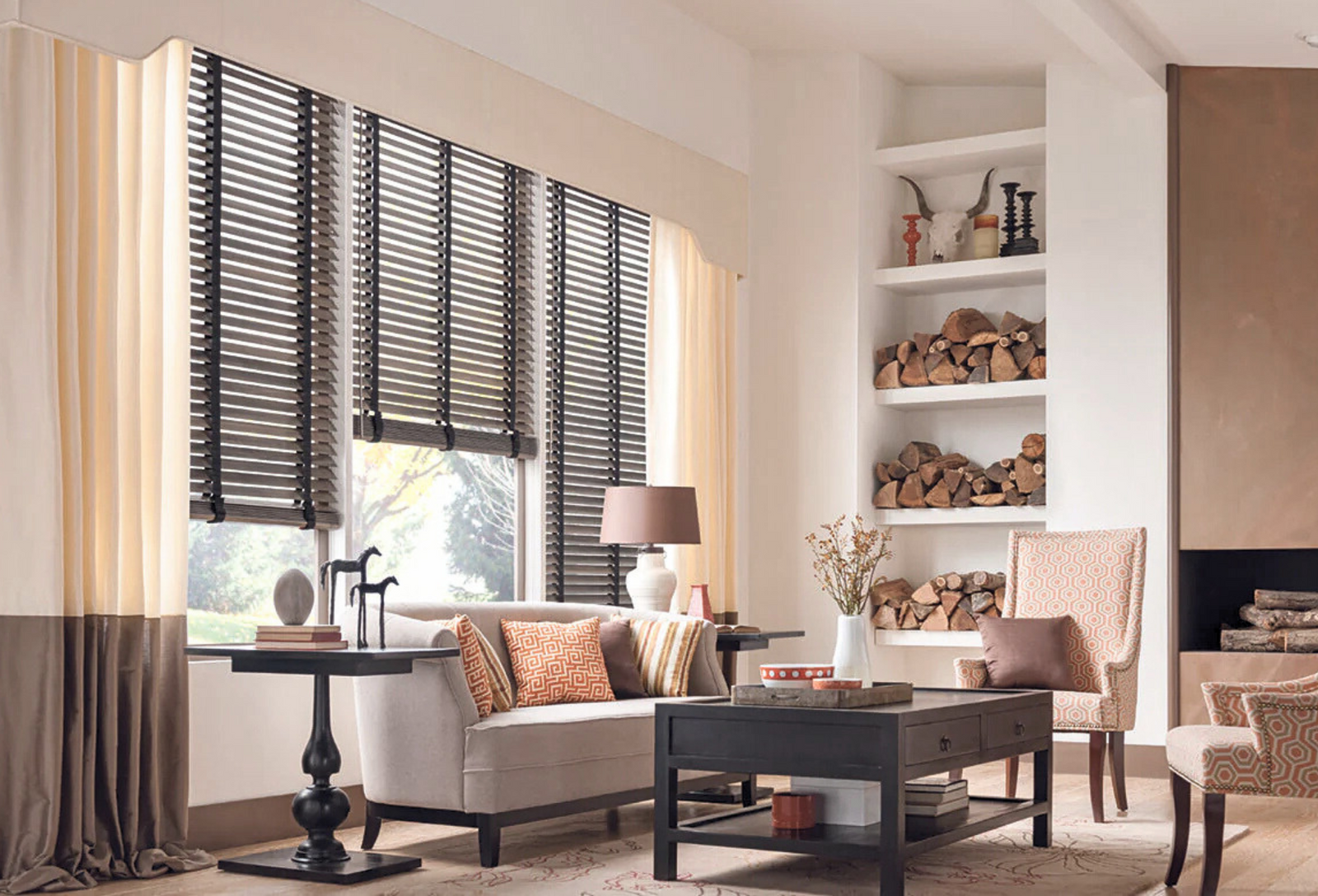 Valance vs. Cornice: Which Window Treatment Is Best for You?