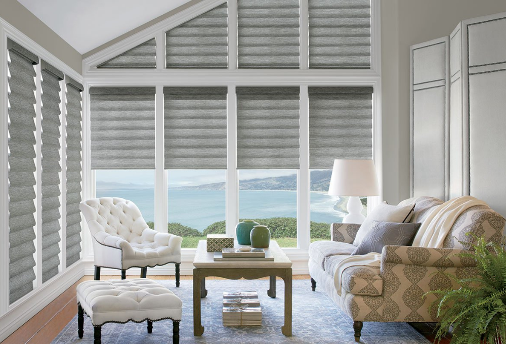 Find the Best Roman Shades Canada | Shop Now for Stylish Window Coverings