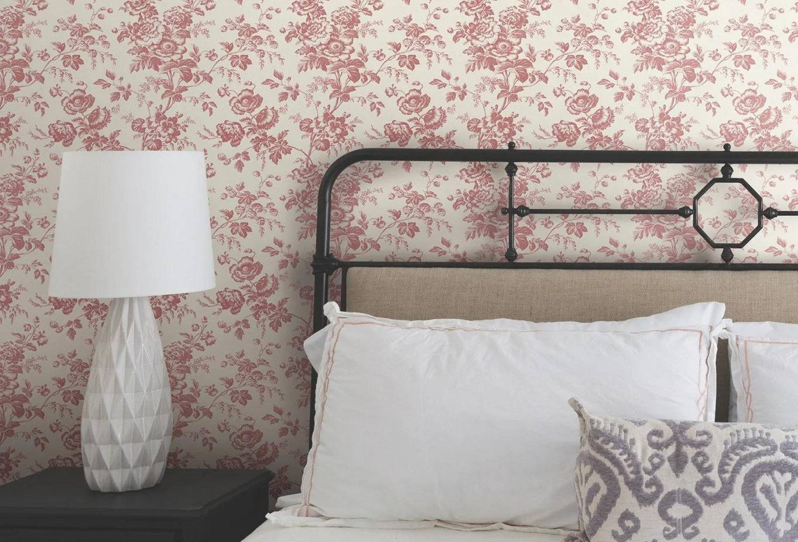 What Is Traditional Wallpaper