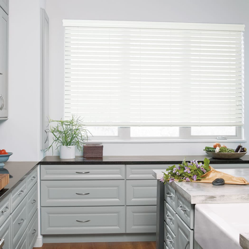 White EverWood Distinctions window blinds used in a kitchen. Available at JC Licht in Chicago, IL
